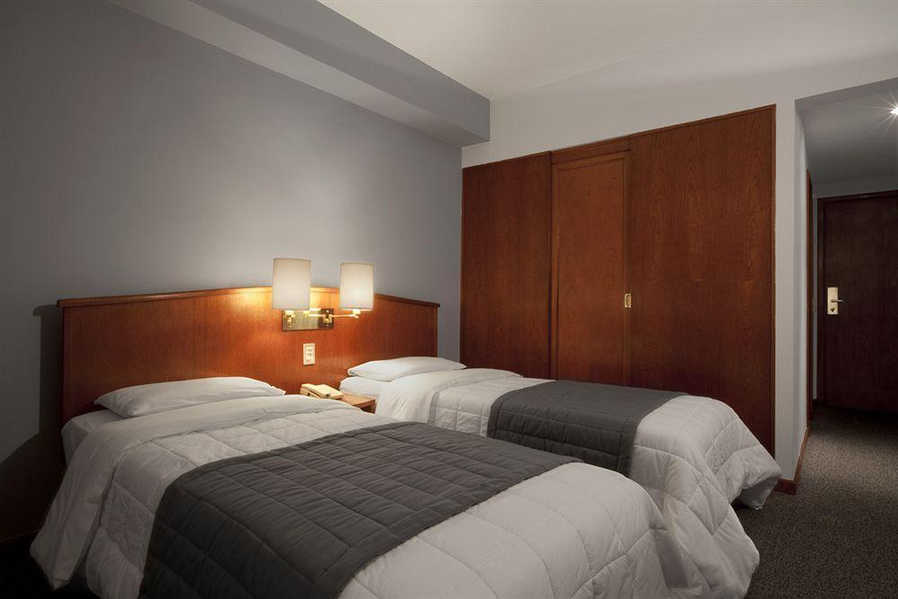 Hotel Moncloa São Paulo Exteriör bild